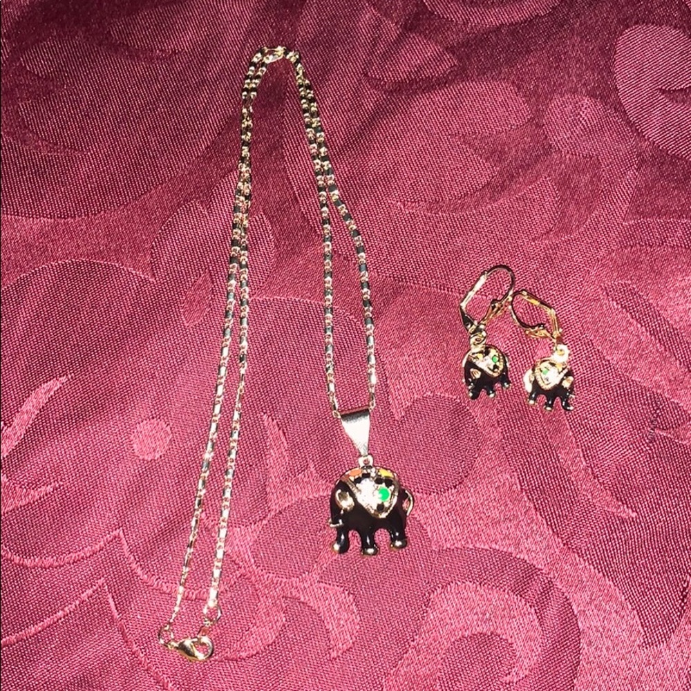 Elephant necklace and earring set